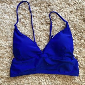 Strappy blue bikini top.